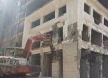 محافظ القليوبية يأمر بإزالة أحد الأبراج السكنية المخالفة 