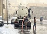 حي العجمي ينتهي من تطهير شبكات الصرف وشفط المياه من شوارع الدخيلة