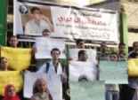 أطباء الدقهلية يضعون شارات سوداء على البلاطي حدادا على المريض المصري 