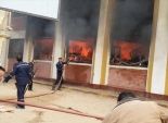بالصور| حريق هائل بمجمع مدارس في الدقهلية.. والدفع بـ12 سيارة إطفاء