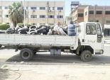 حي المناخ ببورسعيد يصادر الكاوتشوك من الشوارع لمنع حرقها في شم النسيم