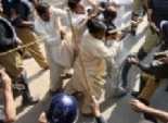 الشرطة الباكستانية: مقتل سبعة أشخاص على الاقل في مواجهات بين سنة وشيعة