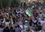  اعتصام لأهالي اللبنانيين المخطوفين في سوريا على مدخل السفارة القطرية في بيروت