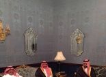 محمد بن سلمان ينشر صورته في ضيافة الأمير مقرن ولي العهد السابق