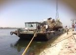 بالصور| القوات المسلحة تنقل الجزء المنتشل من صندل الفوسفات إلى القاهرة