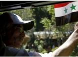 بالصور| إعادة تشغل قطار في دمشق يضفي الأمل علي السوريين وسط الدمار 