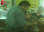 بالفيديو| مدرس يعتدي على طالب بمدرسة الأورمان.. و