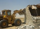 إزالة مباني ومنازل مقامة على أراضي أملاك الدولة بإحدى القرى بالفيوم
