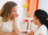 5 نصائح لإعداد ابنتك للتغيبرات الجسمانية في فترة المراهقة