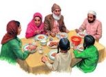 ما حكم وجود طعام في فم المسلم أثناء الأذان