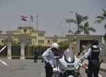 بالصور| إجراءات أمنية مشددة في مطار ألماظة انتظارا لجثامين شهداء سيناء