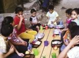 مائدة رحمن ولكن للأطفال: ساندوتشات بانيه وحاجة ساقعة