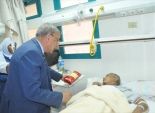 محافظ أسوان يتفقد المستشفيات للاطمئنان على المرضى عقب أداء صلاة العيد