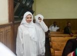 برديس تبكي في جلسة محاكمتها.. ومحاميها: فين هيفاء وهبي