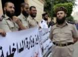  الضباط الملتحون: مستشار مرسي للأمن القومي وعدنا بإنهاء الأزمة مع 