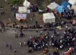  اليوم الثانى لاعتصام «التحرير»: الشرطة تفشل فى اقتحام الميدان.. وجدار خرسانى جديد بـ«قصر العينى» 