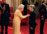  بالصور| ملكة إنجلترا تكرم كيت وينسلت بسبب إسهاماتها الفنية 
