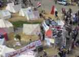 8 مسيرات تتجه إلى «التحرير» فى مليونية «حق الشهيد» والمعتصمون يغلقون الميدان بـ«الأسلاك الشائكة»