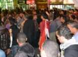  متظاهرو بورسعيد يغلقون مبنى هيئة قناة السويس للمطالبة بتخفيف شروط الإسكان