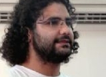 «الاستئناف» تحيل «علاء عبدالفتاح» فى قضية «خرق التظاهر» إلى «دائرة إرهاب»