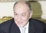  وزير الطيران يشكل لجنة اقتصادية لدراسة الوضع المالي لمصر للطيران 