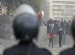  اشتباكات بين قوات الأمن المركزي والثوار أمام مبنى محافظة السويس