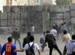 طلاب المدارس يحطمون «شبابيك المجمع العلمى» ويرشقون «الأمن» بالحجارة