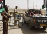  تكدس السيارات لعدم سيطرة السلطات الليبية على حركة السفر بمنفذ مساعد