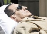  توقيع الكشف الطبي على مبارك بمستشفى سجن المزرعة للتأكد من استقرار حالته الصحية 
