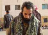بالصور| ليبيا ترحل مصريين بينهم عامل مصاب بسبب تعذيبه وسحله بسجن 