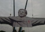 رئيس الاتحاد الإنجليزى يحذر من أزمة «فرديناند».. وتمثال هودجسون «رمز الأمل»