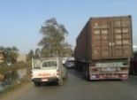 بالصور| سائقو السيارات يقطعون طريق كفر الشيخ- الحامول بسبب أزمة السولار