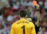 إيقاف حارس مرمى بولندا مباراة واحدة لحصوله على البطاقة الحمراء 
