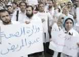 إحالة 5 أطباء للتحقيق في جولة مفاجئة لسكرتير عام محافظة أسيوط